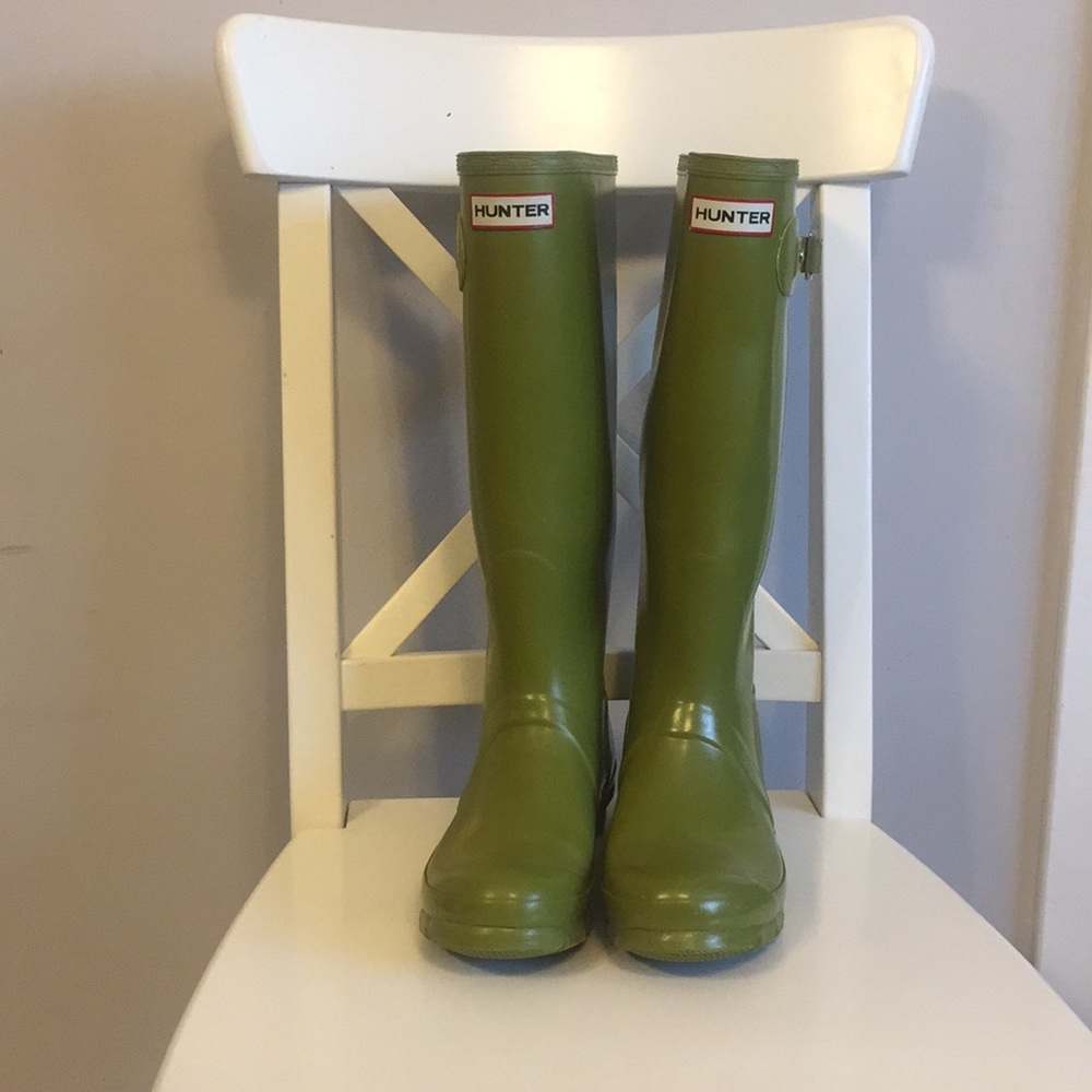 Hunter Tall Rain Boots size 7